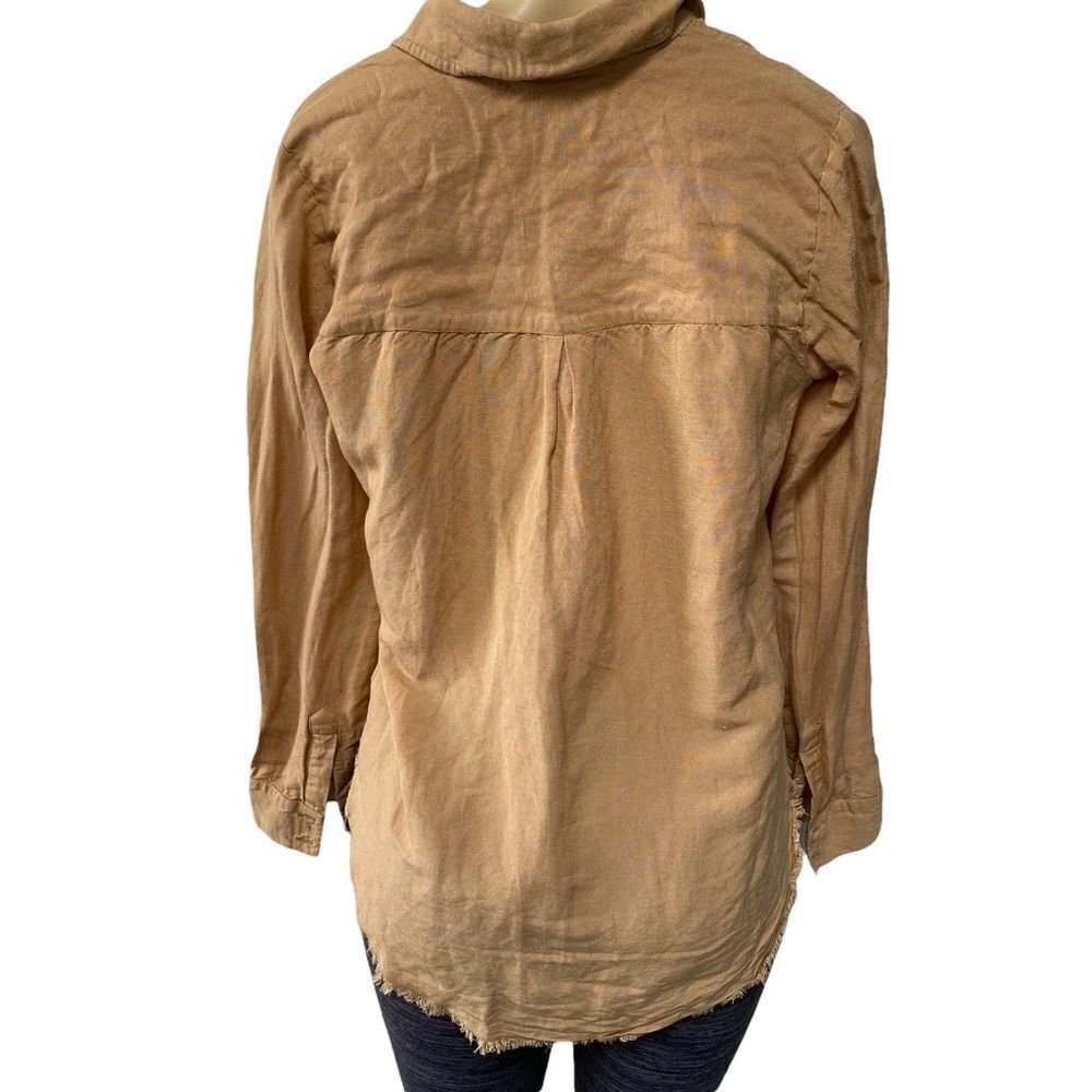 Show Me Your MuMu ‘Marcella’ linen button down Shirt C23 - Picture 6 of 8